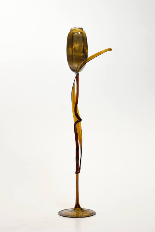 Tulip-shaped ornamental goblet