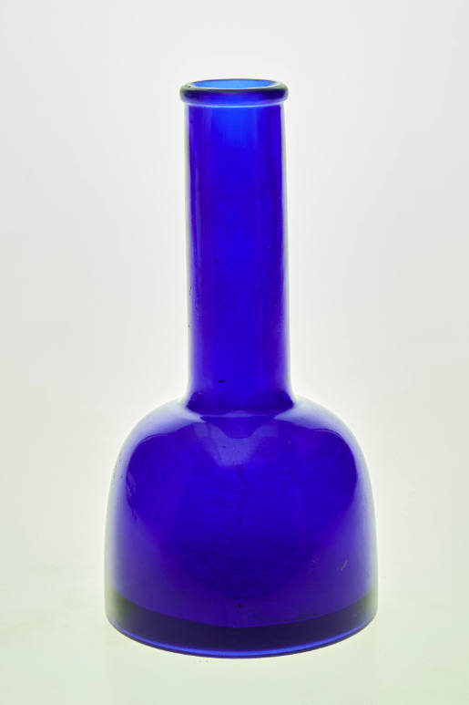 Mallet-shaped blue vase