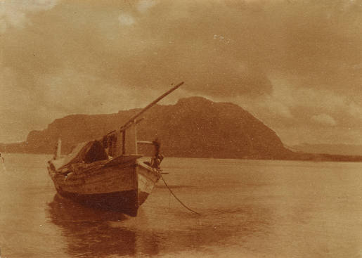 Lonely Boat, Mondello