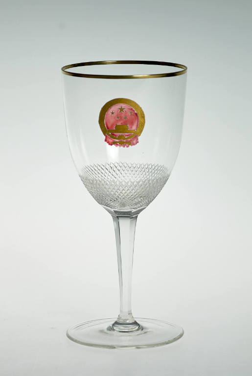 Wine glass with national emblem of China