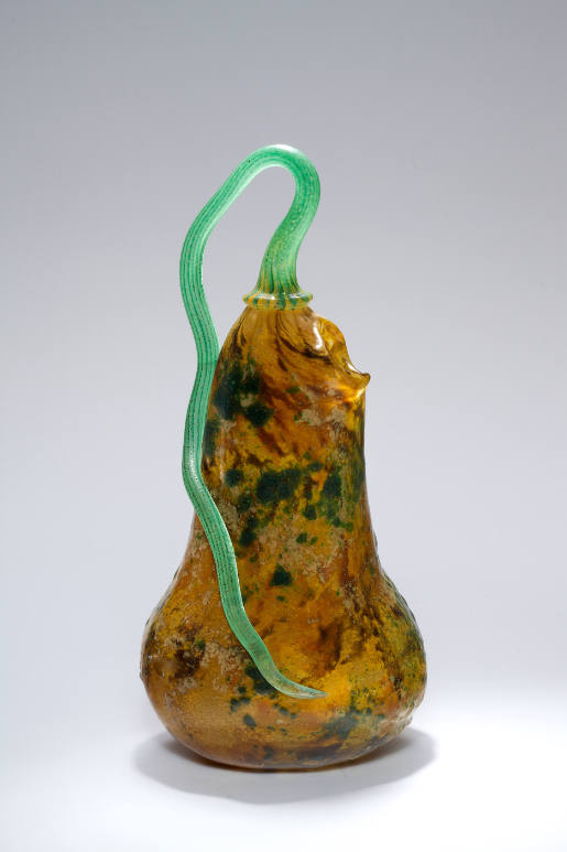 Gourd-shaped vase