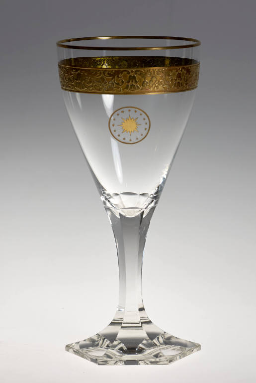 Wine glass with presidential seal of Turkey