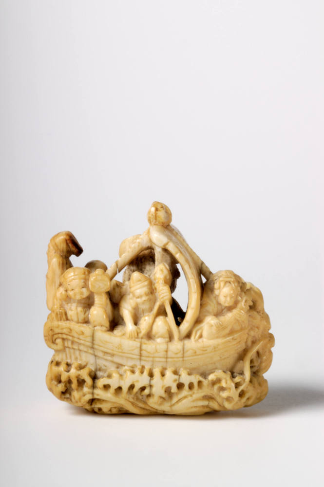 Netsuke, Glücksgötter im Drachenboot