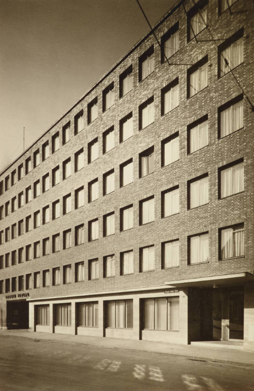 Image representation for 1900 – 1945