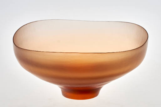 Footed "battuto" bowl