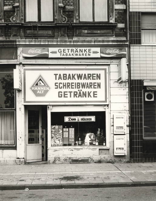 Tobacco Shop, Cologne, Adolf-Fischer-Straße 18 (Kiosks and Shops No. 211)