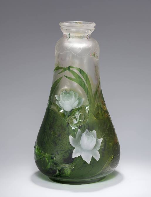 Vase with aquatic plants