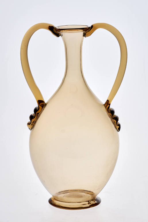 Amphora vase