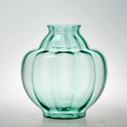 Ribbed vase