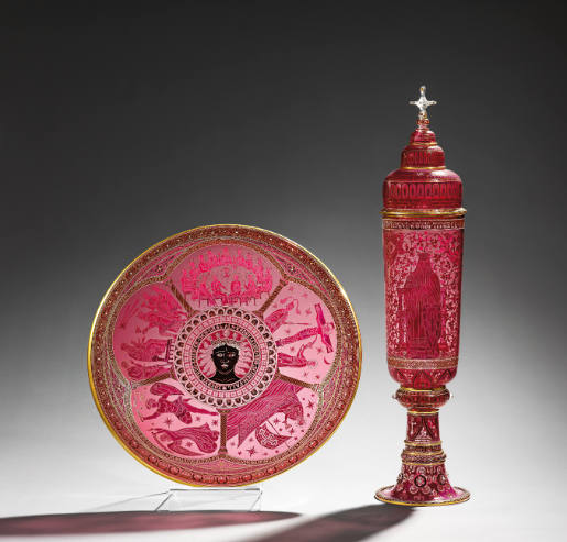 Plate and covered goblet of the "Parcifal" series