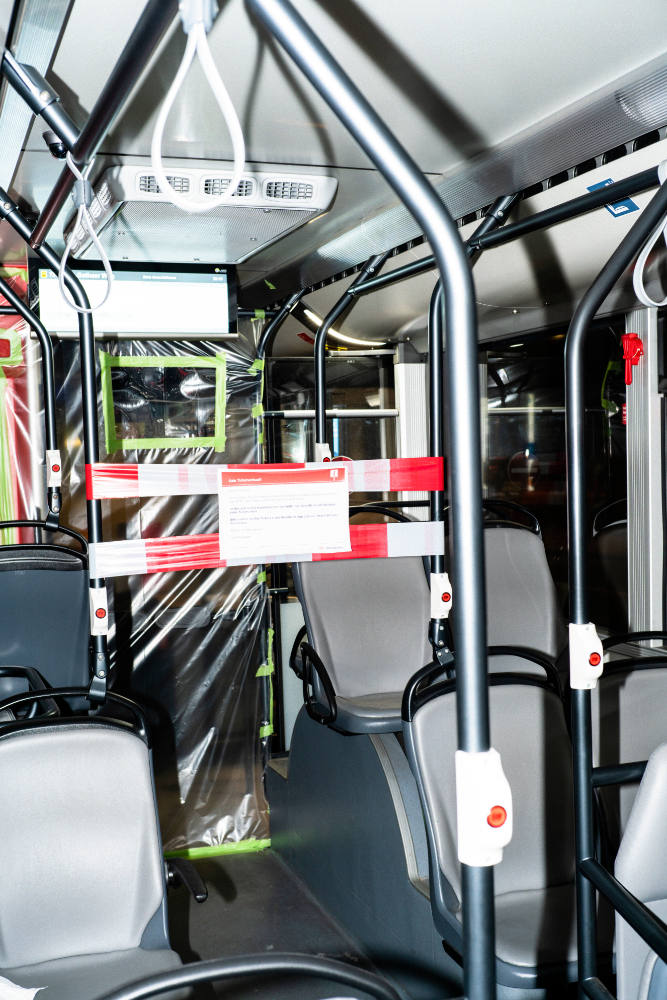 Ohne Titel (Samstag, Linienbus, Düsseldorf, Mai 2020)