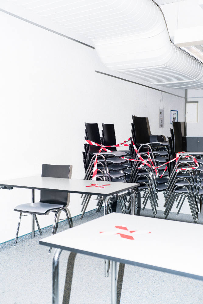 Ohne Titel (Mittwoch, Zentralbibliothek, Bertha-von-Suttner-Platz, Düsseldorf, September 2020)