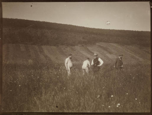 Untitled (Heinrich Zille, at the River Main)