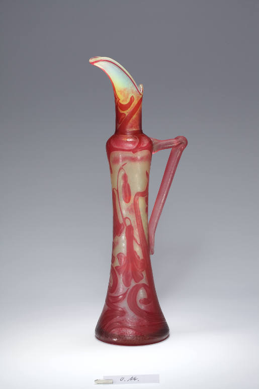 "Jacinthe" (hyacinth) jug